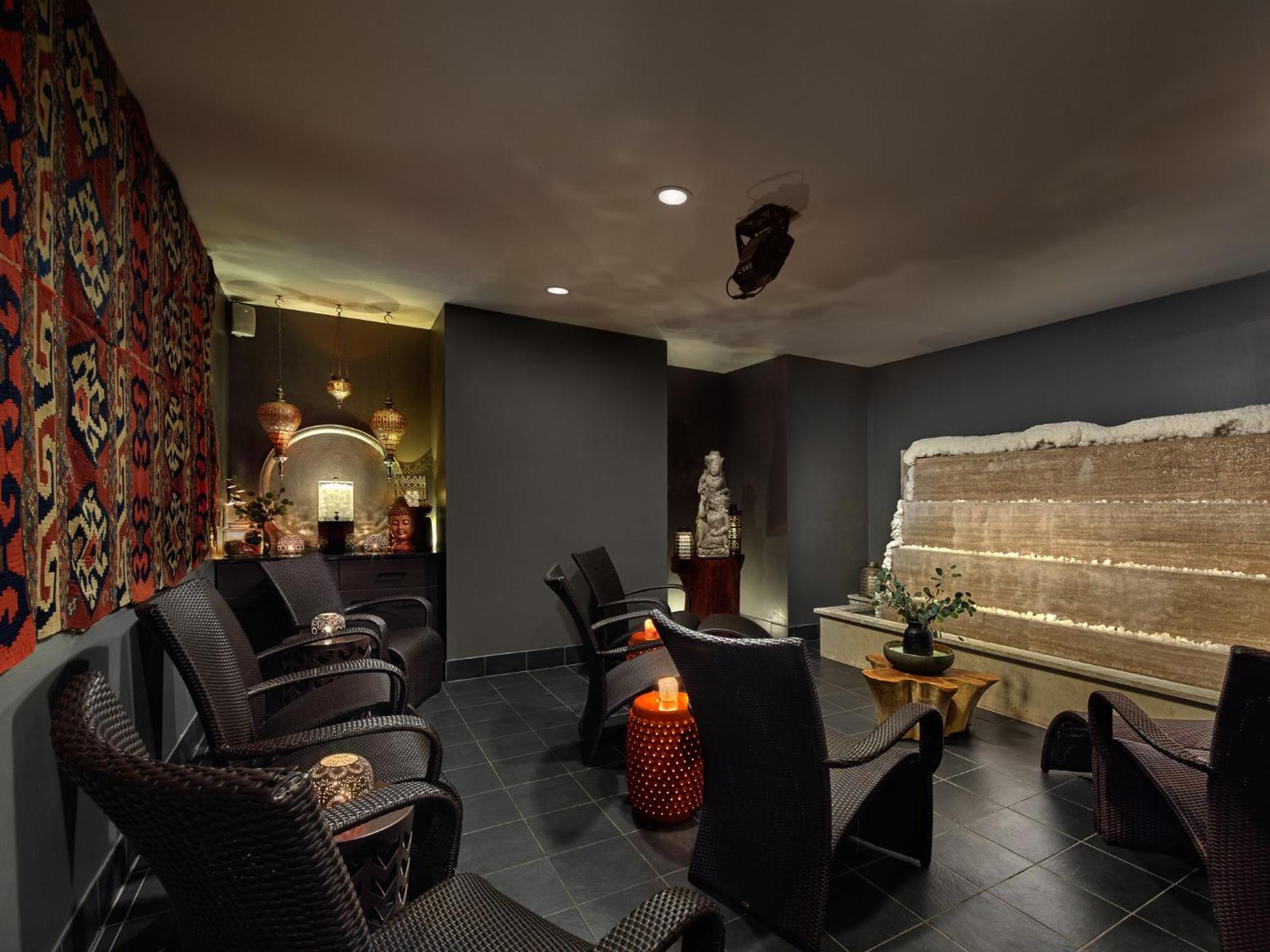 Loews Hotel 4*